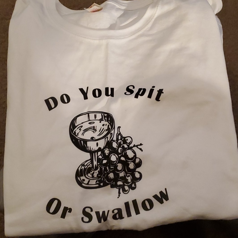 T shirt for wine drinker! Size 2X!